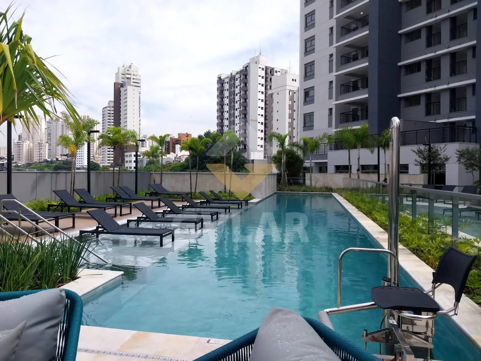 APARTAMENTO DE ALTO PADÃO - 3 SUÍTES COM LAZER